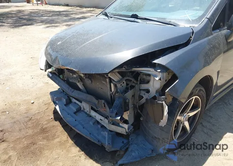 2011 Nissan Versa 1.8S z USA, uszkodzony, nr VIN 3N1BC1CPXBL473718